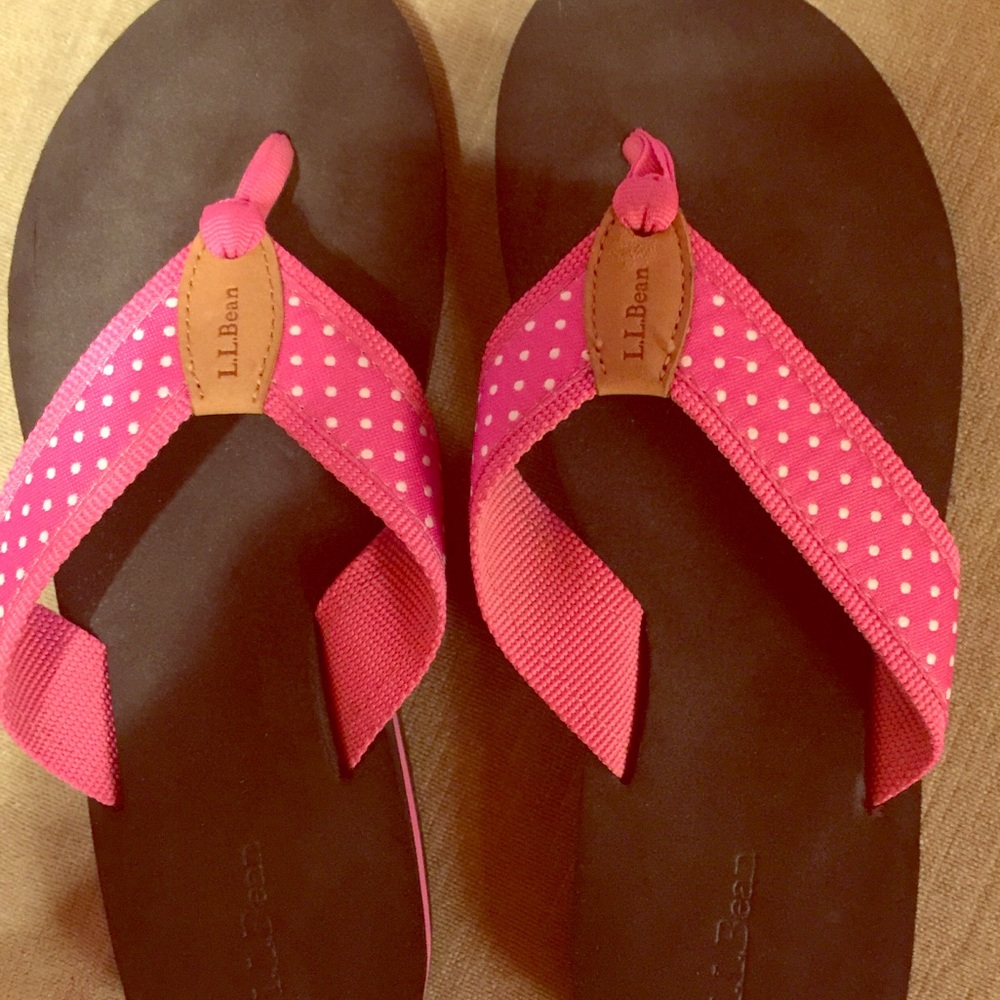 LL Bean flip flops